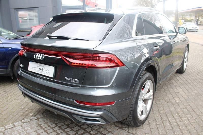 Gebraucht Audi Q8 Design 340 PS (250 kW) 2022 Daytonagrau perleffekt SUV