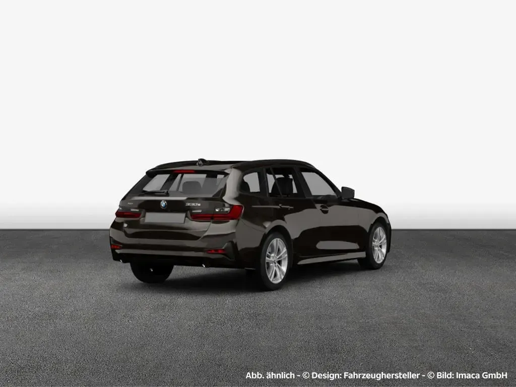 Gebraucht BMW 330 Performance 184 PS (135 kW) 2025 Saphirschwarz metallic Kombi