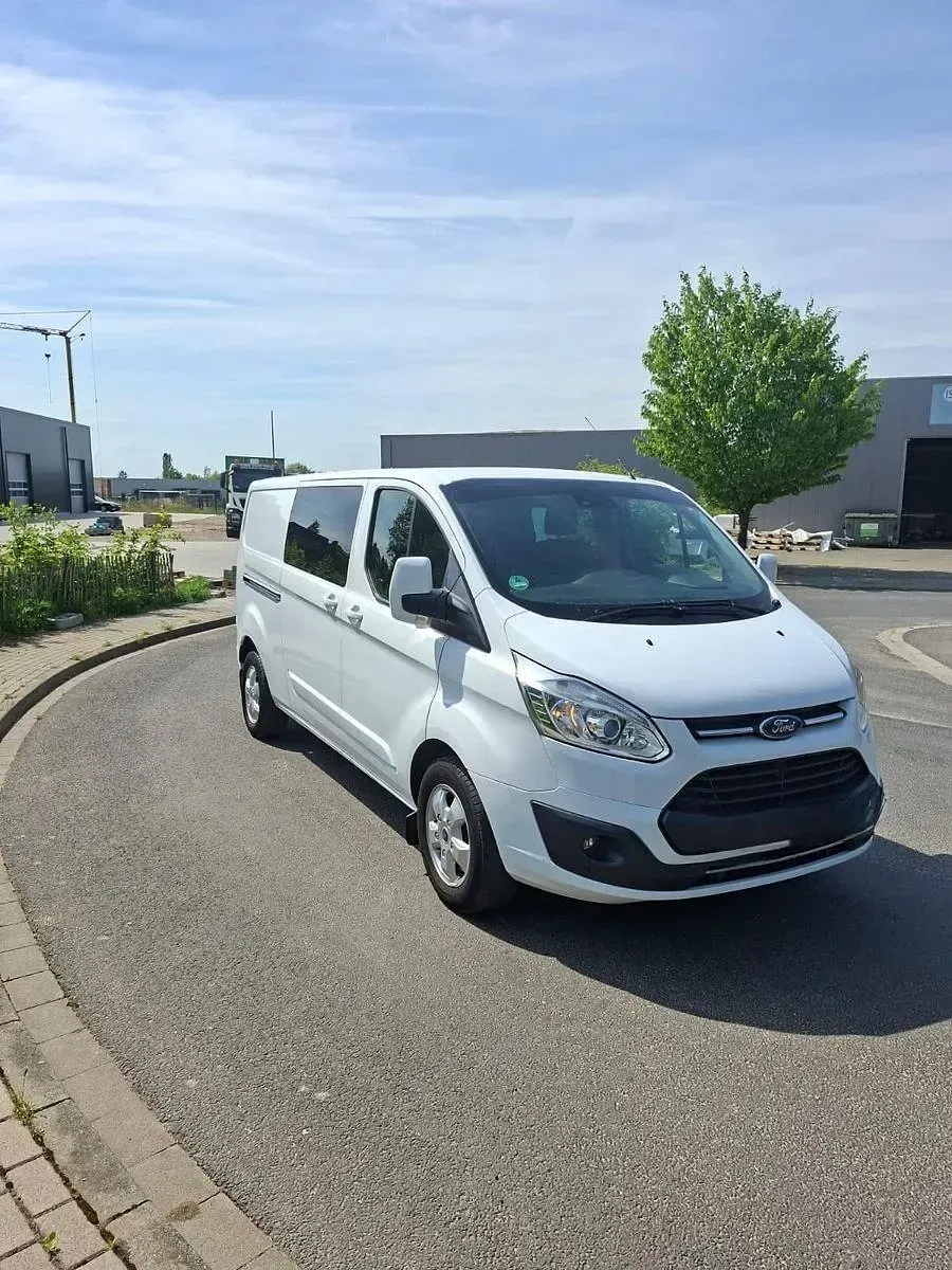 Gebraucht Ford Transit Custom 170 PS (125 kW) 2016 Weiß Van