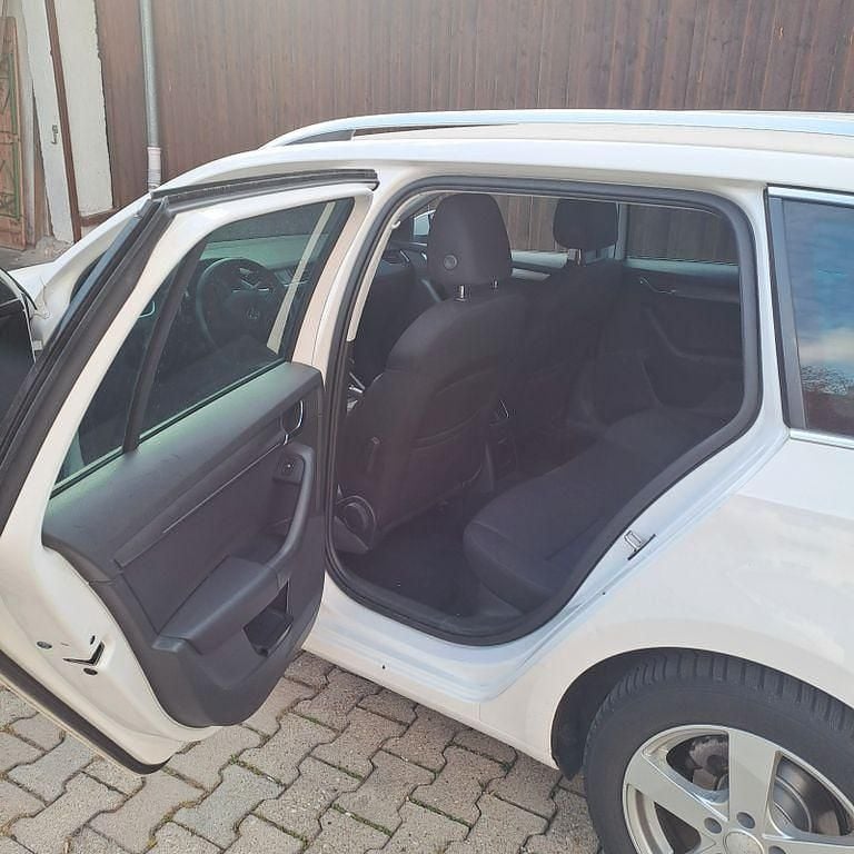 Gebraucht Skoda Octavia Style 150 PS (110 kW) 2017 Weiß Kombi