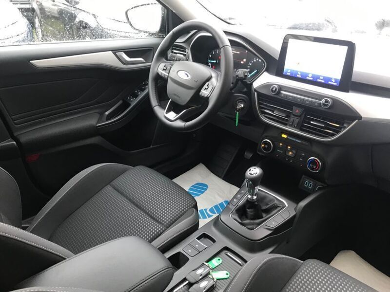 Gebraucht Ford Focus 125 PS (91 kW) 2021 Schwarz Kombi