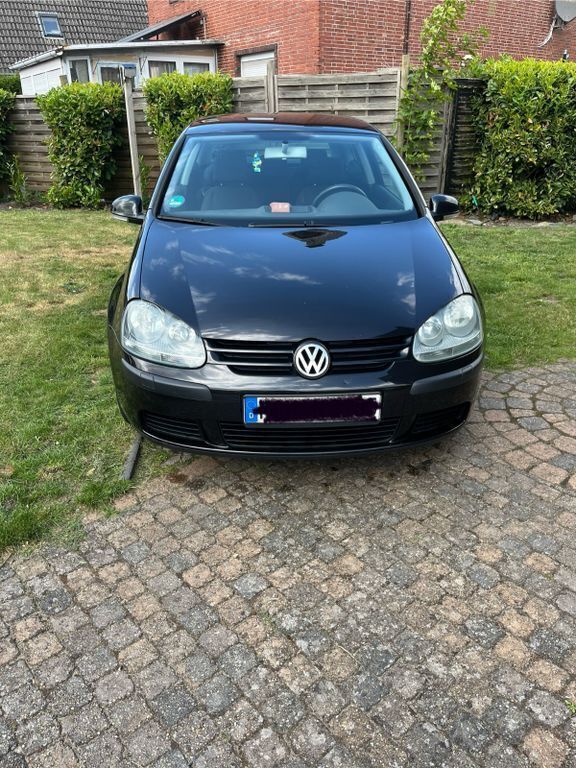 Schwarz Gebraucht 2004 VW Golf IV Trendline Limousine | 1.700 € (Guter Preis) - Bild 1/4