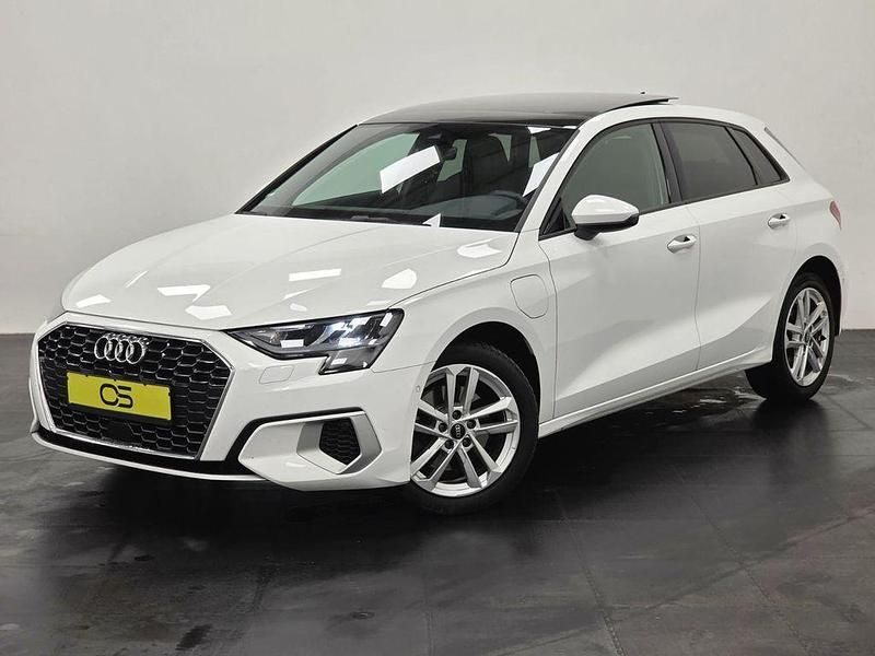 Gebraucht Audi A3 S-Line 150 PS (110 kW) 2022 Weiß Limousine