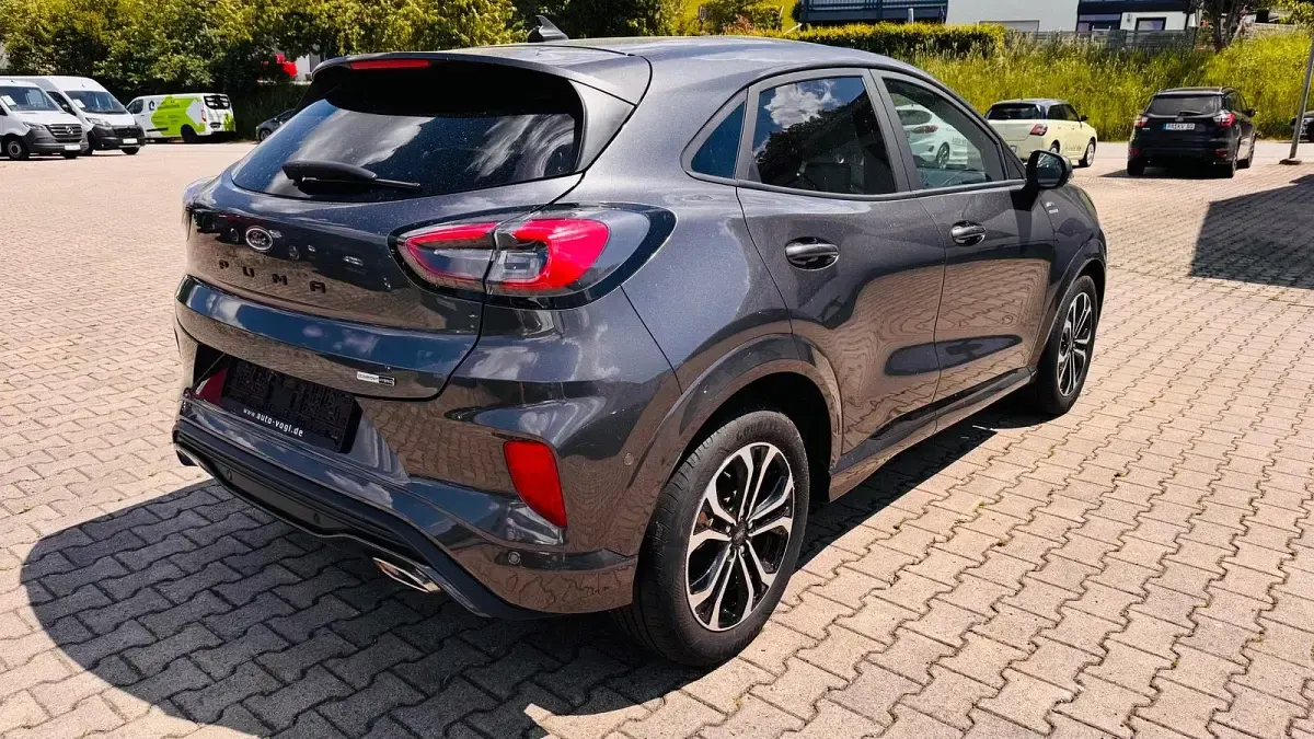 Gebraucht Ford Puma ST-Line 125 PS (91 kW) 2022 Grau SUV