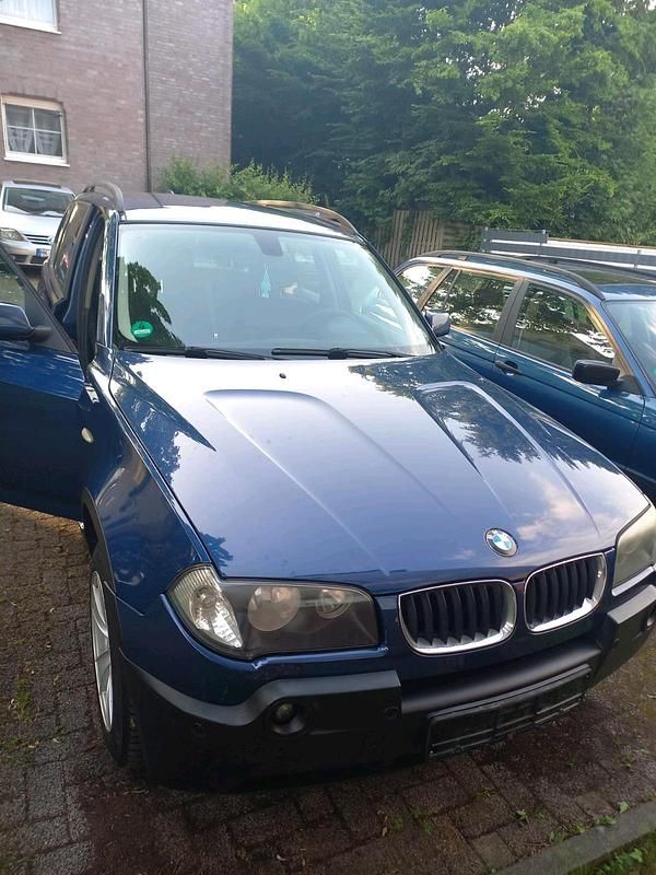 Blau Gebraucht 2005 BMW X3 SUV | 2.599 € (Superpreis) - Bild 1/4