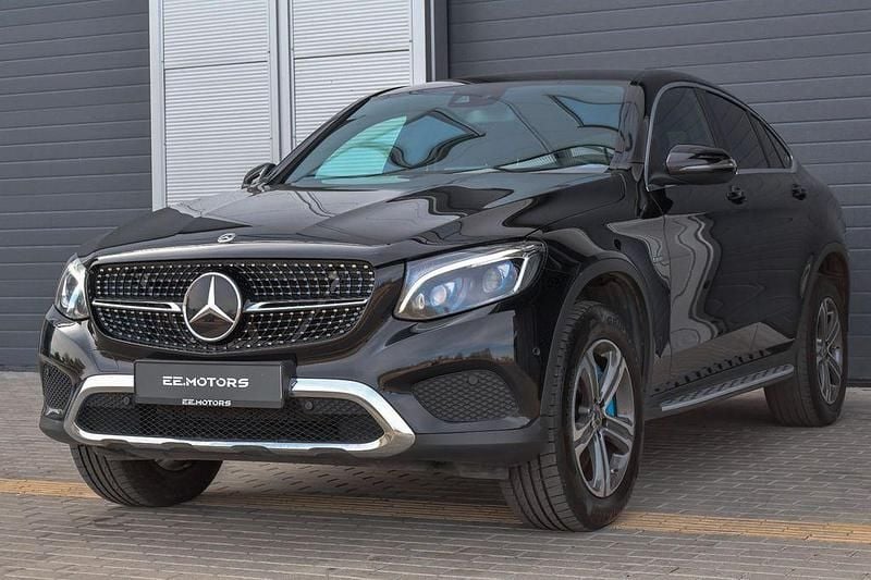 Gebraucht Mercedes GLC350 320 PS (235 kW) 2017 Schwarz Coupé
