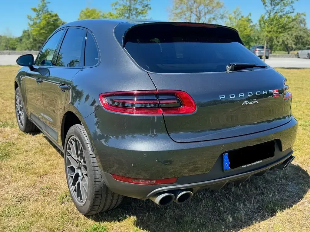 Gebraucht Porsche Macan 252 PS (185 kW) 2018 Grau SUV