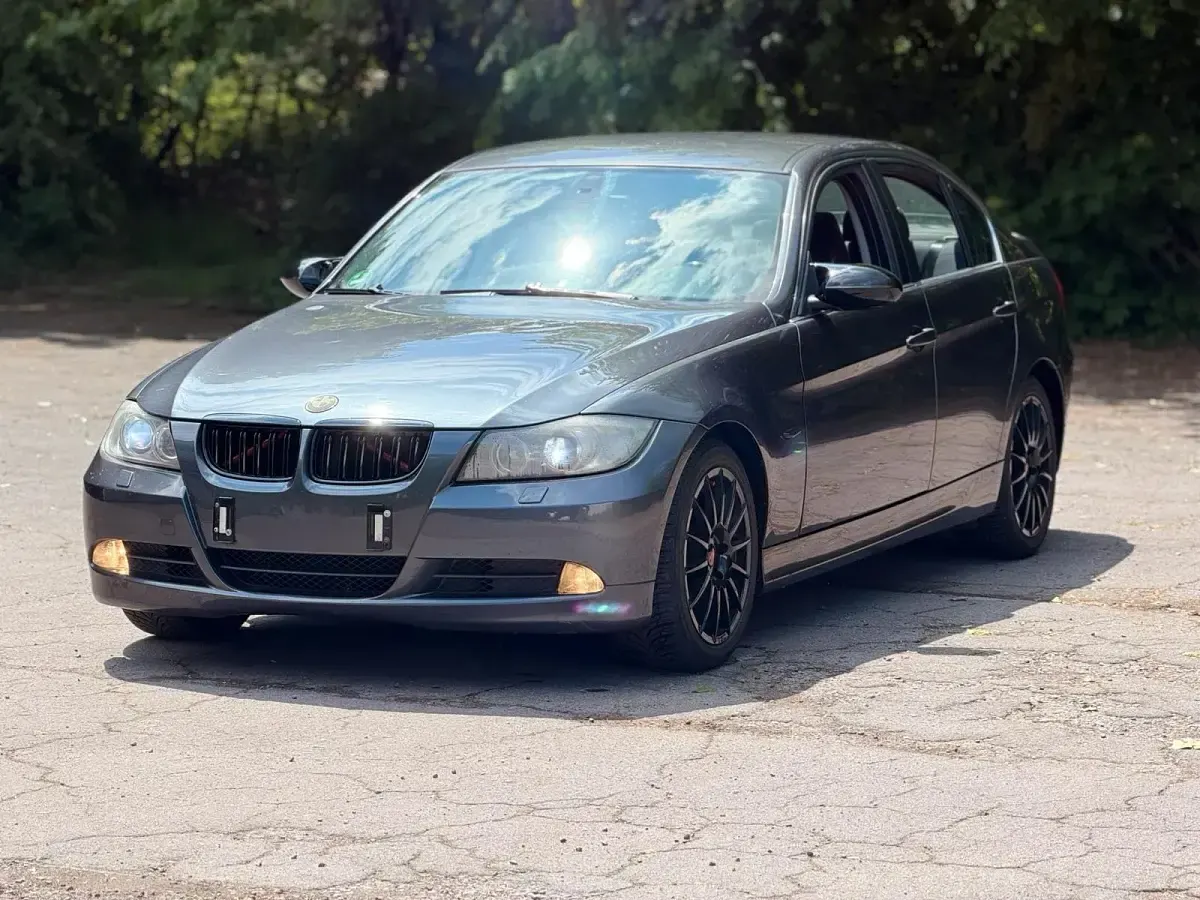 Używany BMW 325 218 KM (160 kW) 2006 Sedan/Limuzyna