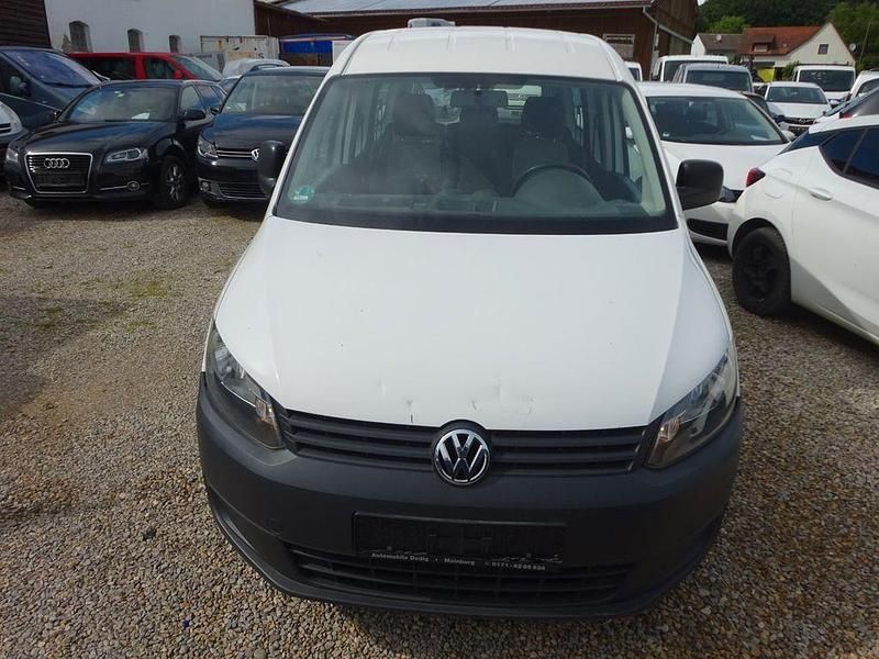 Weiß Gebraucht 2012 VW Caddy Maxi Van / Kleinbus | 7.900 € (Guter Preis) - Bild 1/4