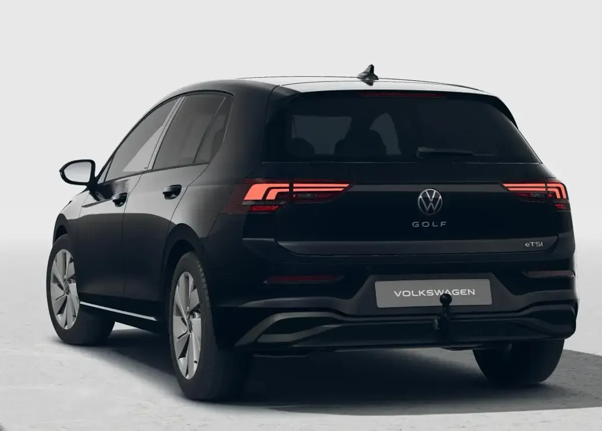 Ny VW Golf VIII 150 HK (110 kW) 2026 Sort Sedan