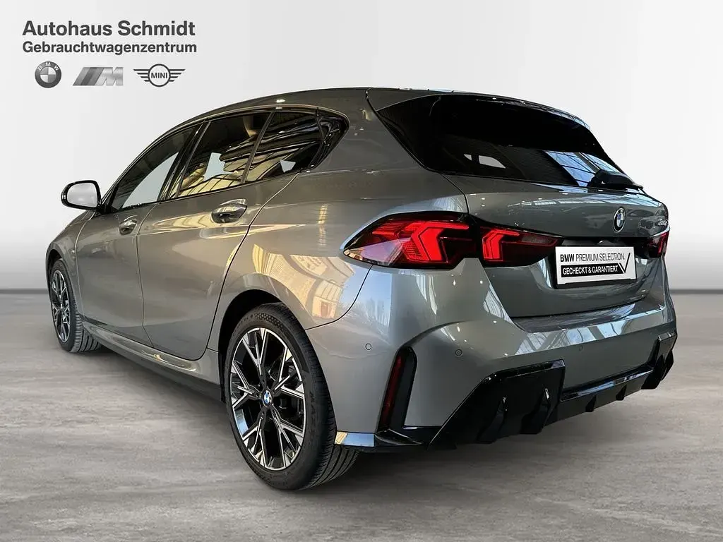 Gebraucht BMW 120 Sport Line 150 PS (110 kW) 2025 Skyscraper grau Kleinwagen