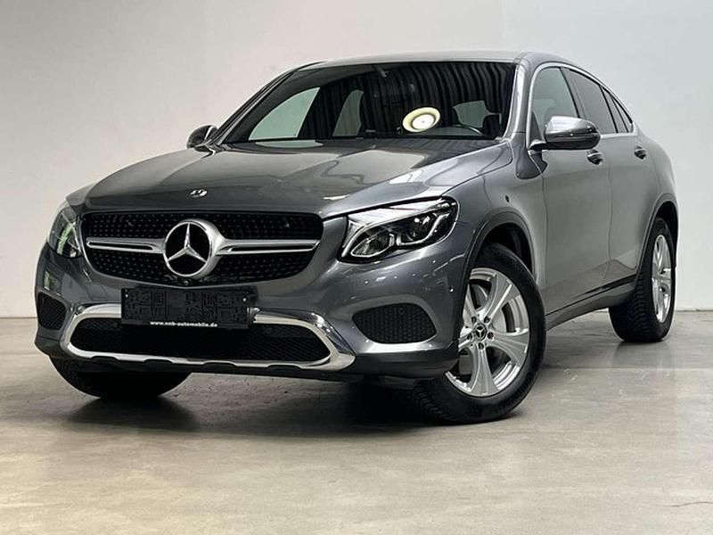 Grau Gebraucht 2018 Mercedes GLC220 Sport Coupé | 28.999 € (Superpreis) - Bild 1/4
