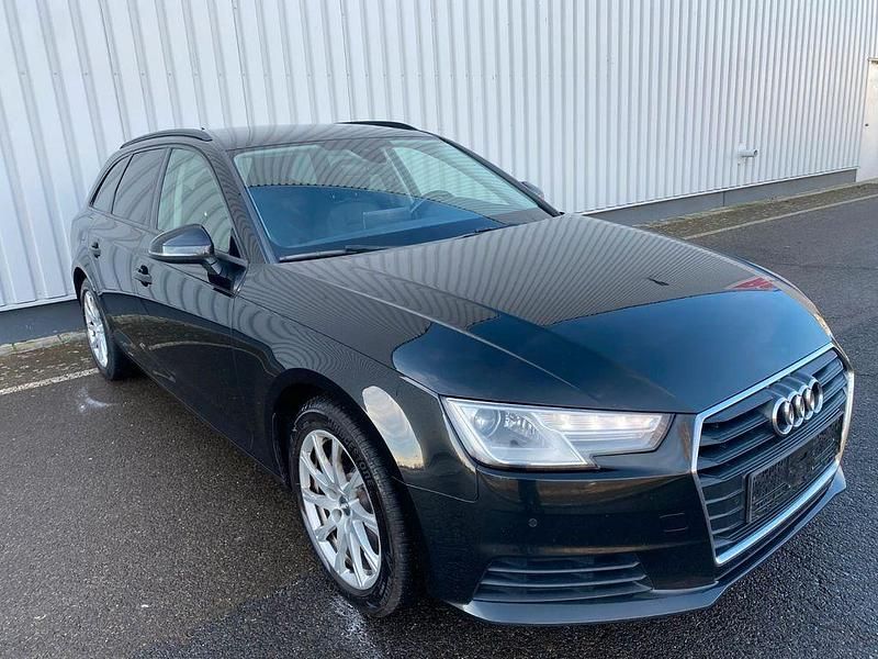 Gebraucht Audi A4 Ambiente 150 PS (110 kW) 2016 Schwarz Kombi