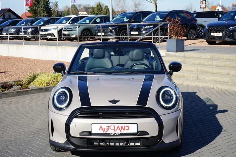 Gebraucht Mini Cooper Classic 136 PS (100 kW) 2023 Grau Kleinwagen
