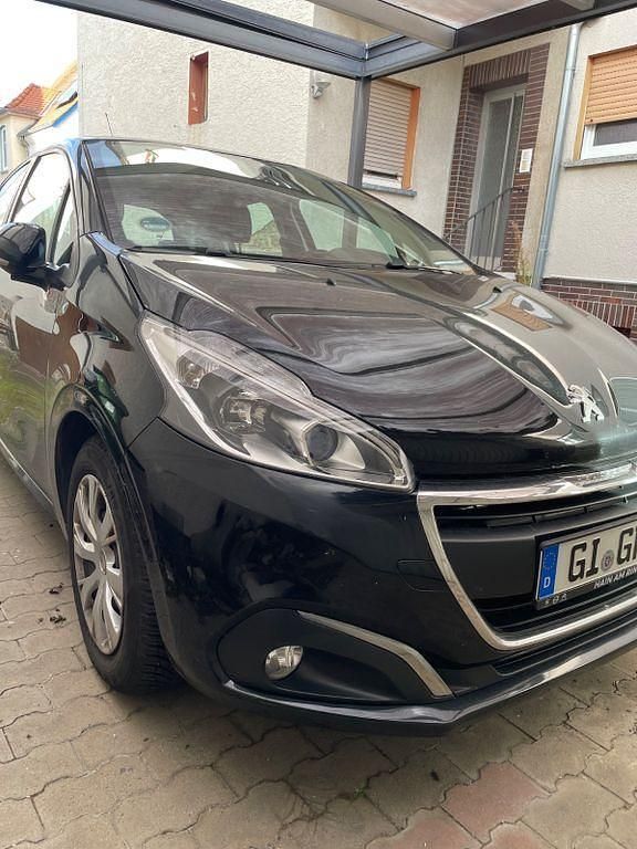 Schwarz Gebraucht 2019 Peugeot 208 Active Kleinwagen | 8.500 € (Fairer Preis) - Bild 1/4