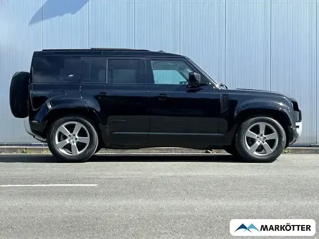 Gebraucht Land Rover Defender 249 PS (183 kW) 2023 Schwarz SUV