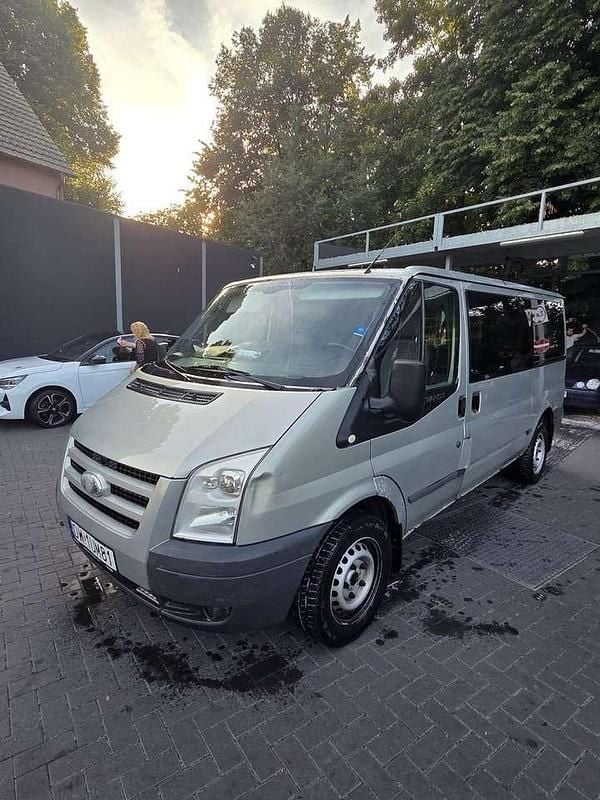 Gebraucht Ford Transit 140 PS (102 kW) 2010 Silber Van