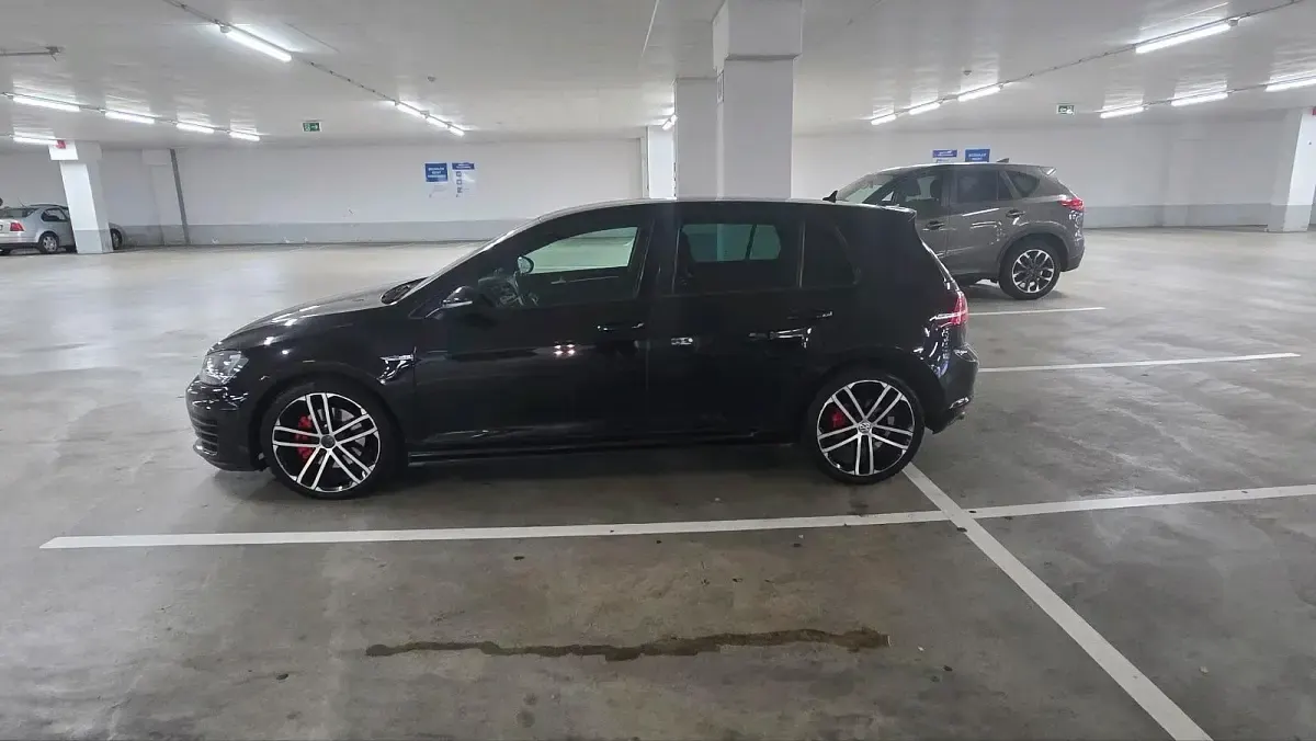 Gebraucht VW Golf VII GTD 184 PS (135 kW) 2014 Schwarz Limousine
