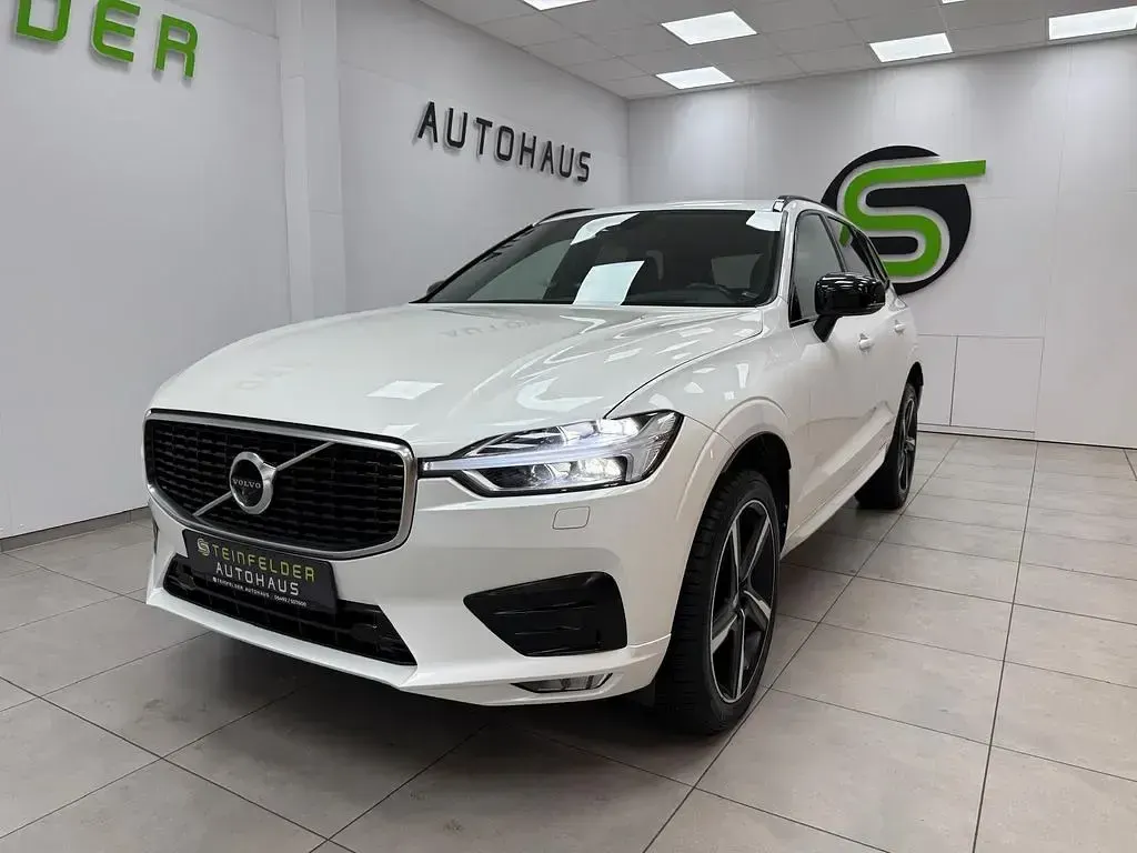 Gebraucht Volvo XC60 R-Design 235 PS (172 kW) 2020 Crystal white SUV