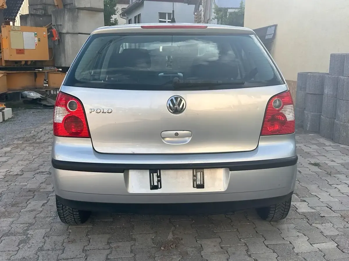 Gebraucht VW Polo 55 PS (40 kW) 2004 Grau Kleinwagen