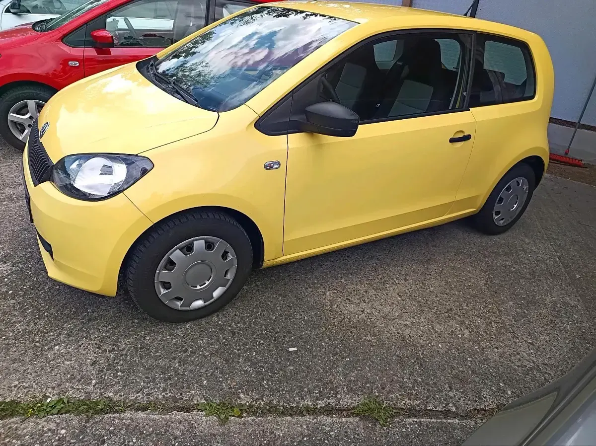 Gebraucht Skoda Citigo 60 PS (44 kW) 2013 Gelb Kleinwagen