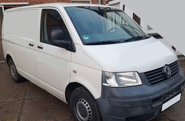 Weiß Gebraucht 2009 VW T5 Van | 5.890 € (Fairer Preis) - Bild 1/4