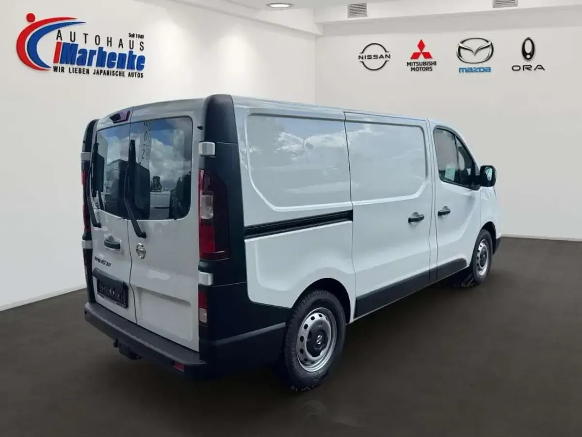 Gebraucht Nissan Primastar N-Connecta 131 PS (96 kW) 2024 Glacier white Van / Kleinbus