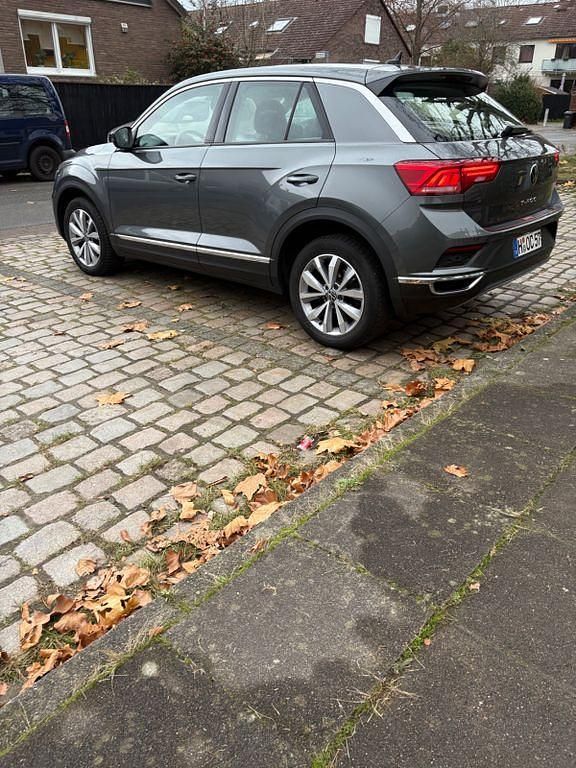 Gebraucht VW T-Roc 116 PS (85 kW) 2021 Grau SUV