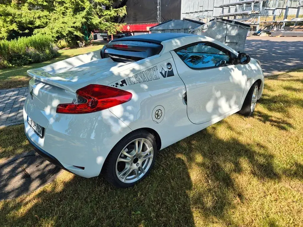 Gebraucht Renault Wind Night&Day 101 PS (74 kW) 2011 Weiß Cabrio