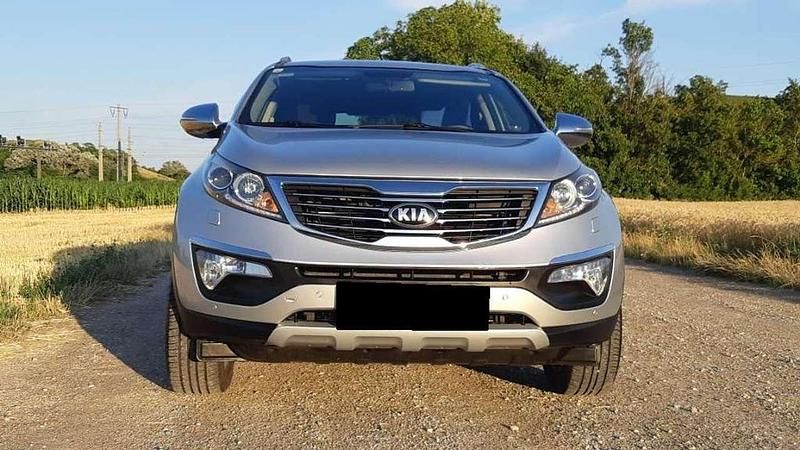 Silber Gebraucht 2014 Kia Sportage DREAM-TEAM Edition SUV | 7.600 € (Superpreis) - Bild 1/4