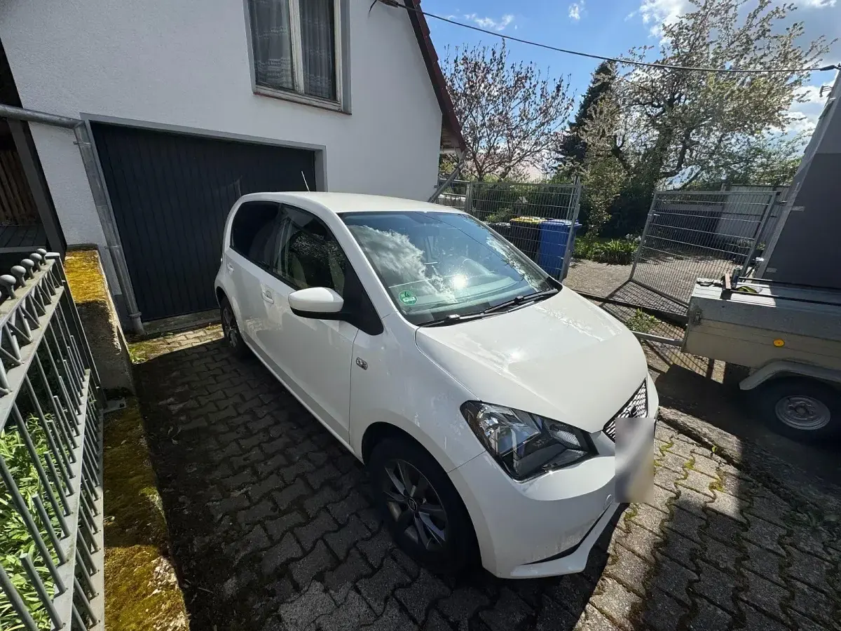 Gebraucht Seat Mii I-Tech 60 PS (44 kW) 2015 Weiß Kleinwagen