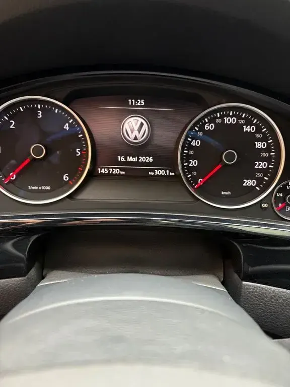 Gebraucht VW Touareg 262 PS (192 kW) 2016 Schwarz SUV