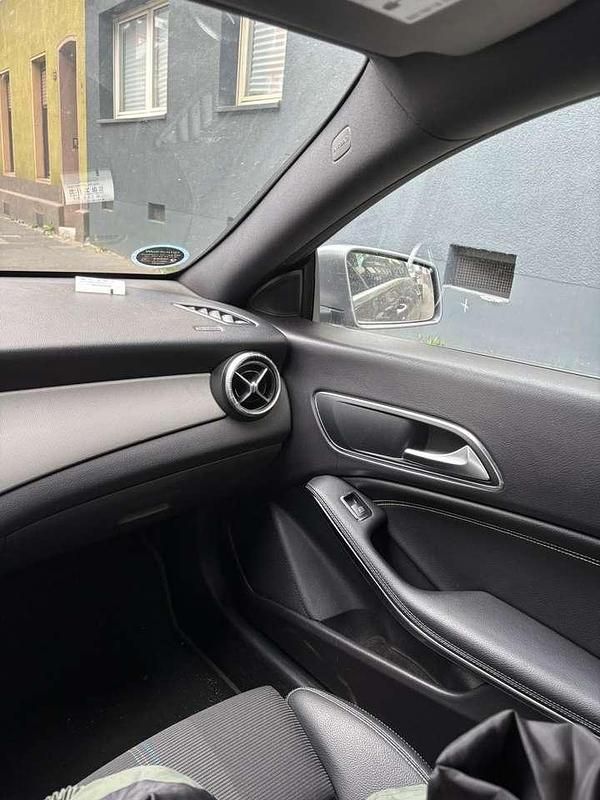 Gebraucht Mercedes CLA220 177 PS (130 kW) 2018 Limousine