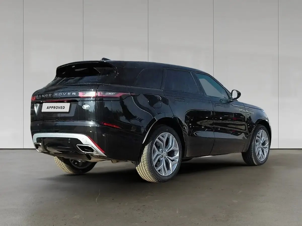 Second-hand Land Rover Range Rover Velar SE Dynamic 304 CP (223 kW) 2023 Negru SUV