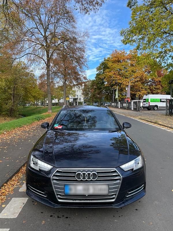 Gebraucht Audi A4 S-Line 190 PS (139 kW) 2017 Blau Kombi