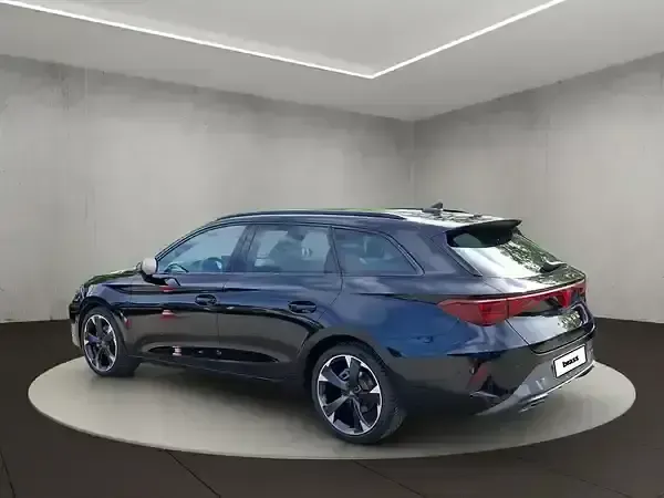 Gebraucht Cupra Leon 150 PS (110 kW) 2025 Mitternachtsschwarz Kombi