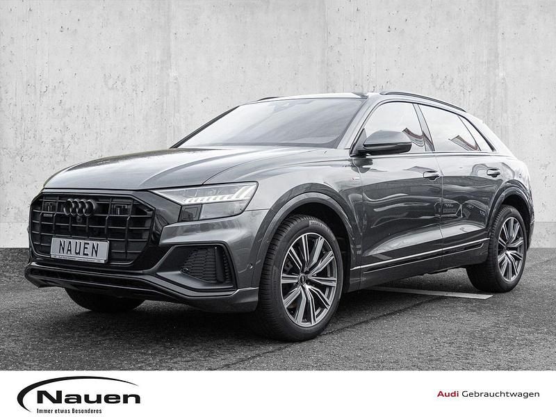 Gebraucht Audi Q8 S-Line 286 PS (210 kW) 2022 Daytonagrau SUV