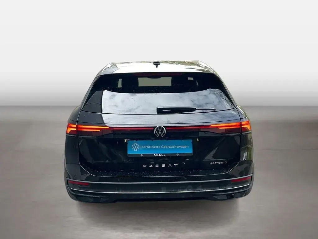 Gebraucht VW Passat Business 150 PS (110 kW) 2025 Grenadillschwarz Kombi