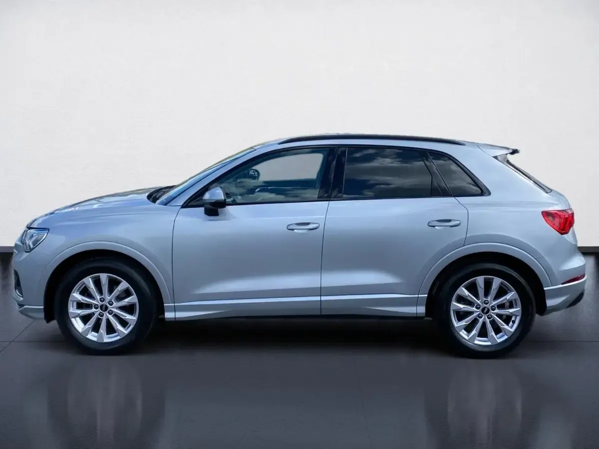Gebraucht Audi Q3 Advanced Plus 150 PS (110 kW) 2025 Florettsilber metallic SUV