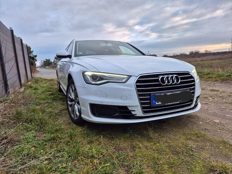 Weiß Gebraucht 2016 Audi A6 Kombi | 14.300 € (Guter Preis) - Bild 1/4