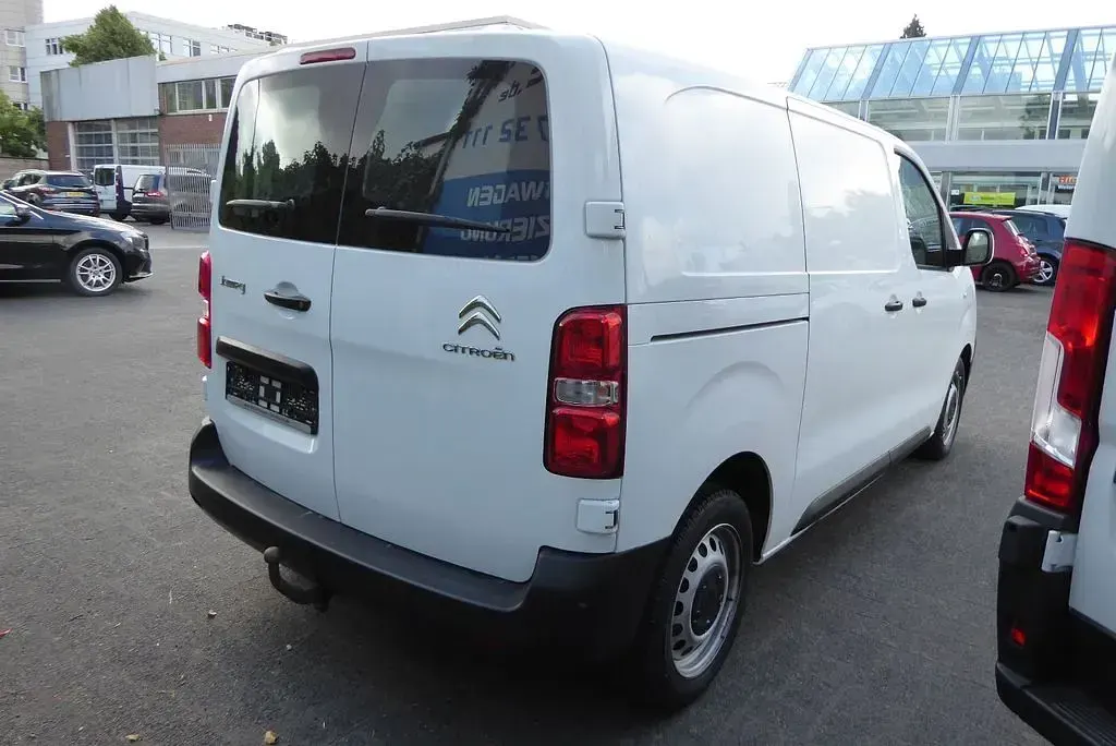 Gebraucht Citroën Jumpy Business Class 122 PS (89 kW) 2018 Weiß Van / Kleinbus