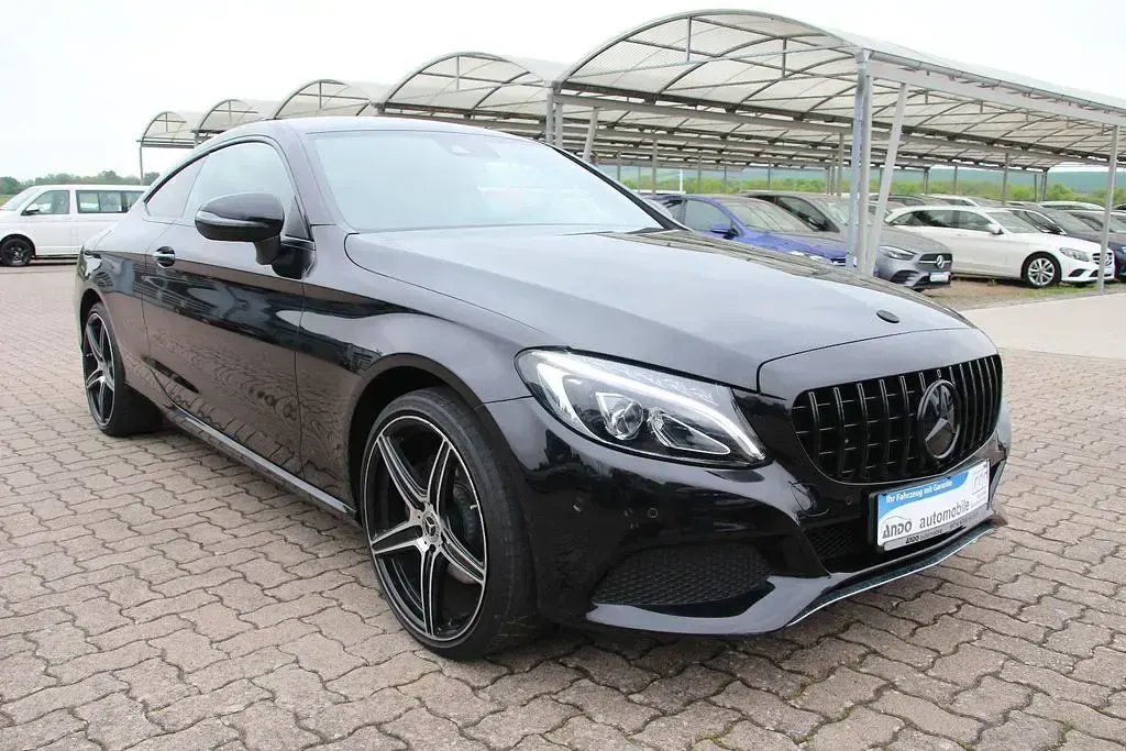Gebraucht Mercedes C200 184 PS (135 kW) 2017 Schwarz Coupé