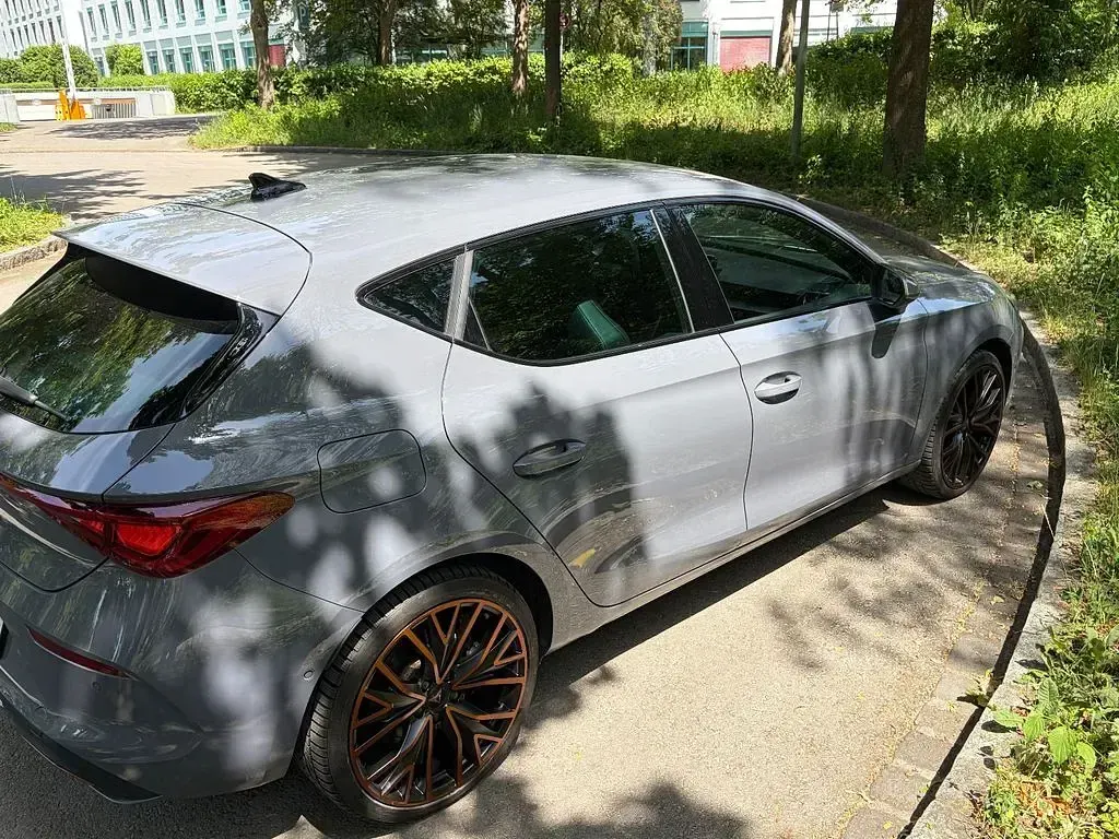 Gebraucht Cupra Leon 245 PS (180 kW) 2021 Grau Limousine