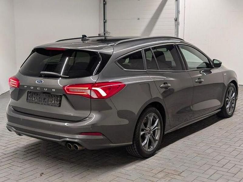 Gebraucht Ford Focus ST-Line 150 PS (110 kW) 2019 Magneticgraumet. Kombi
