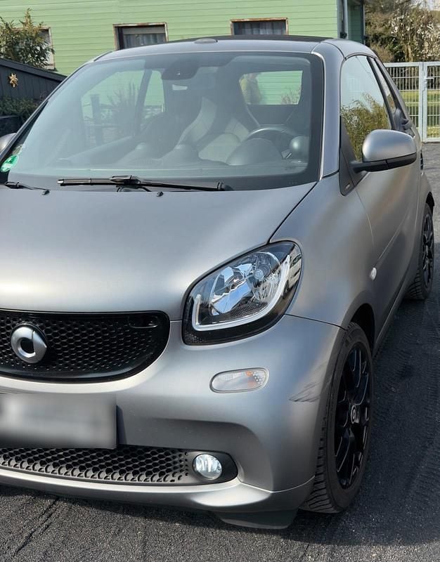 Gebraucht Smart ForTwo Cabrio 86 PS (63 kW) 2017 Grau Cabrio