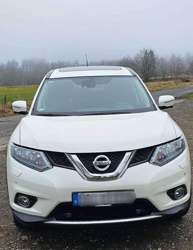 Weiß Gebraucht 2017 Nissan X-Trail Acenta SUV | 15.500 € (Fairer Preis) - Bild 1/4