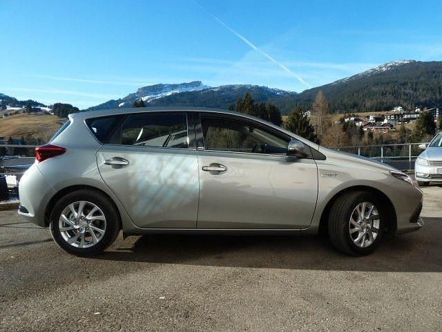 Gebraucht Toyota Auris Hybrid Edition-S 136 PS (100 kW) 2016 Grau Limousine