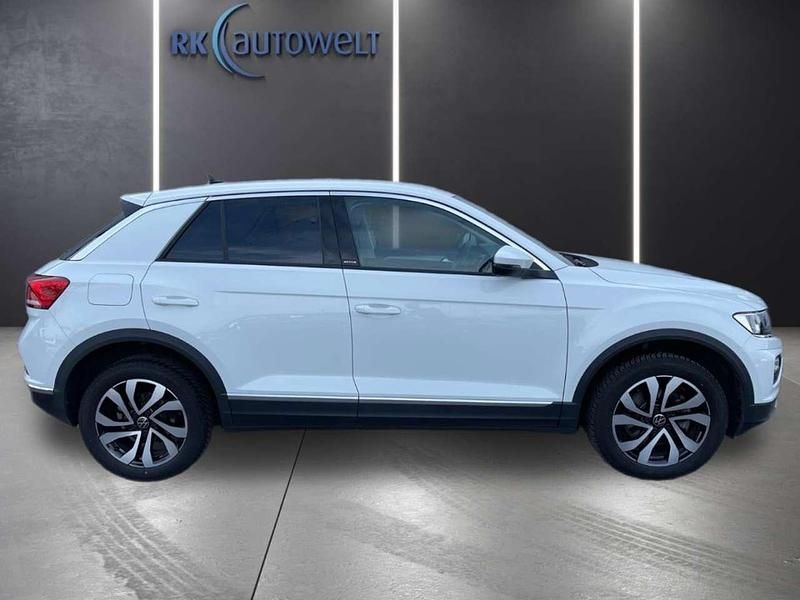 Gebraucht VW T-Roc Active 150 PS (110 kW) 2021 Pure white SUV