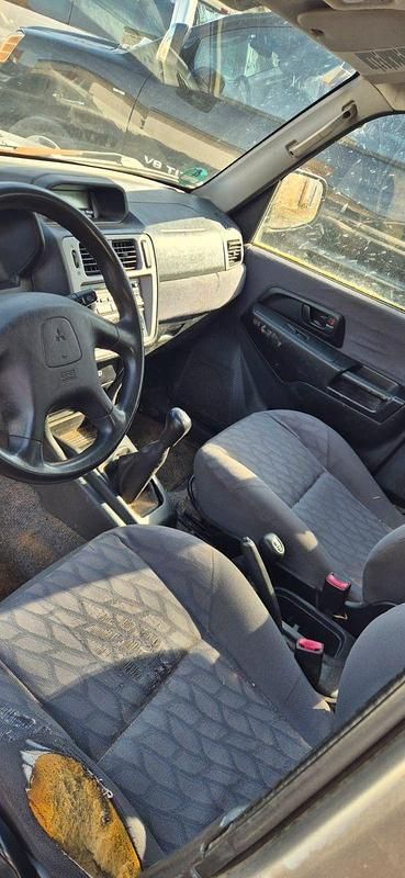 Gebraucht Mitsubishi Pajero 129 PS (94 kW) 2001 Silber SUV