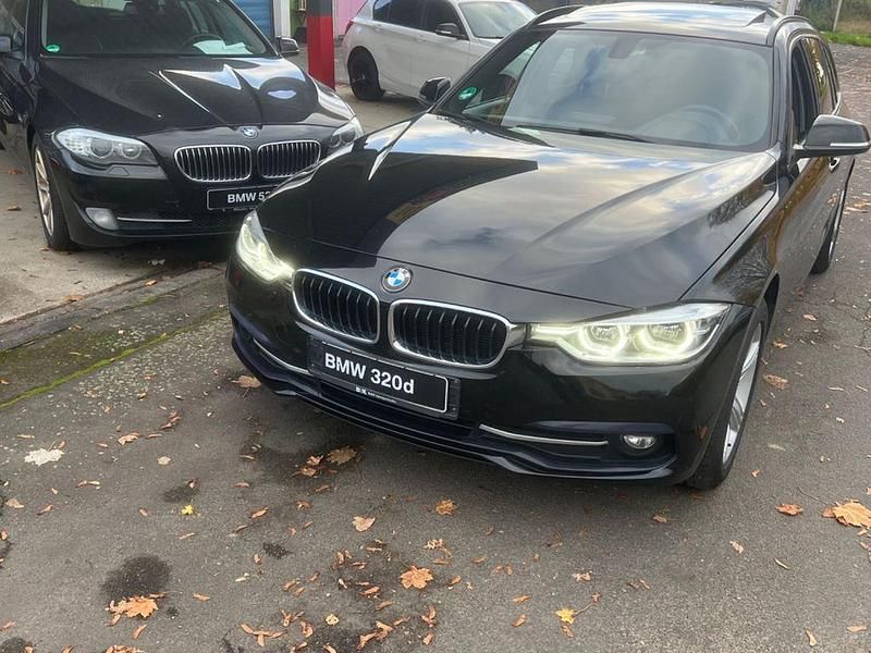 Gebraucht BMW 320 Sport Line 190 PS (139 kW) 2018 Schwarz Limousine